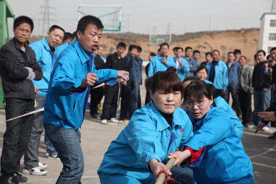 天元的女巾幗們正在努力拼搏 天元的女巾幗們正在努力拼搏